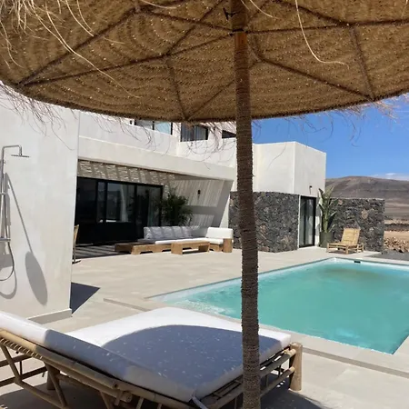 Casa Victoria El Villa *